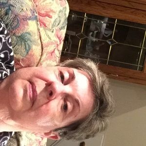 Meet your Posher, Brenda